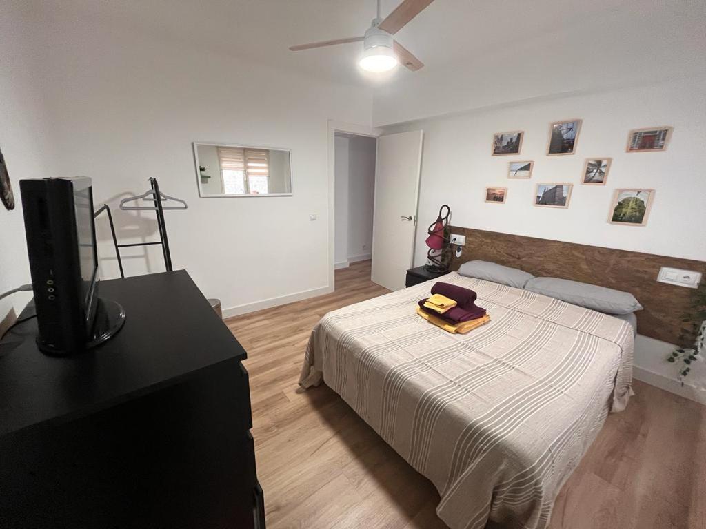 Piso Agradable Cerca De La Playa Apartment Almeria Exterior photo